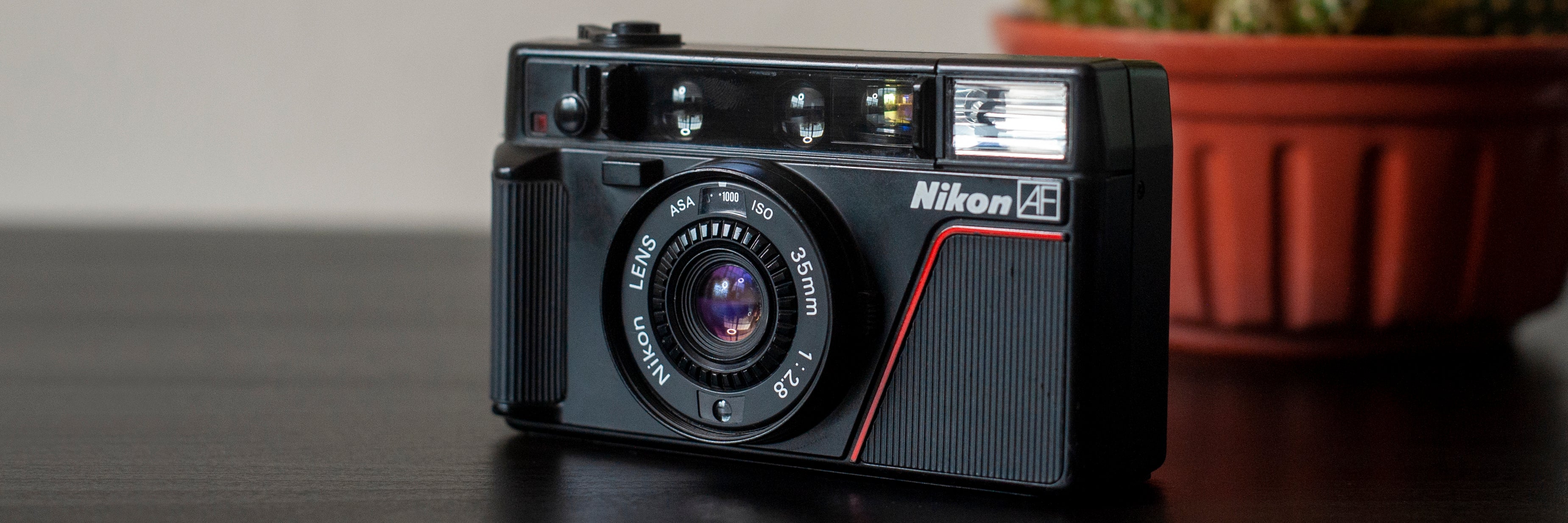 Nikon L35AF2 35mm F/2.8 Pikaichi One Touch Film Camera Point&Shoot - Foto 7