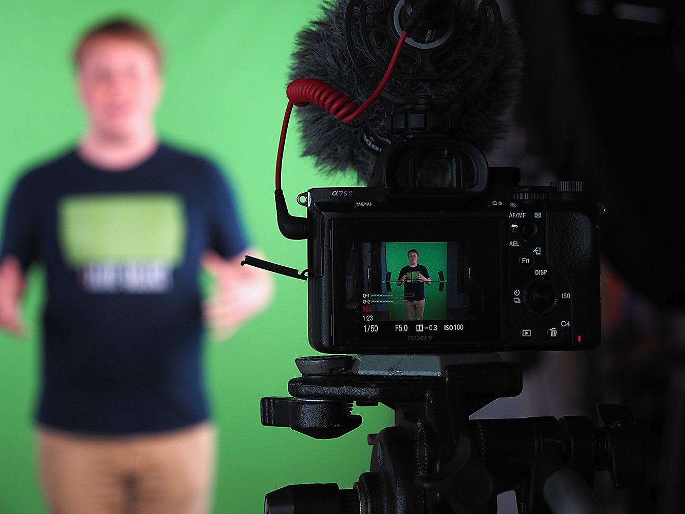 Complete Portable Background Kit with Blue/Green Cover + Bonus Diffusion Cover (Fotodiox Website Exclusive Bundle)