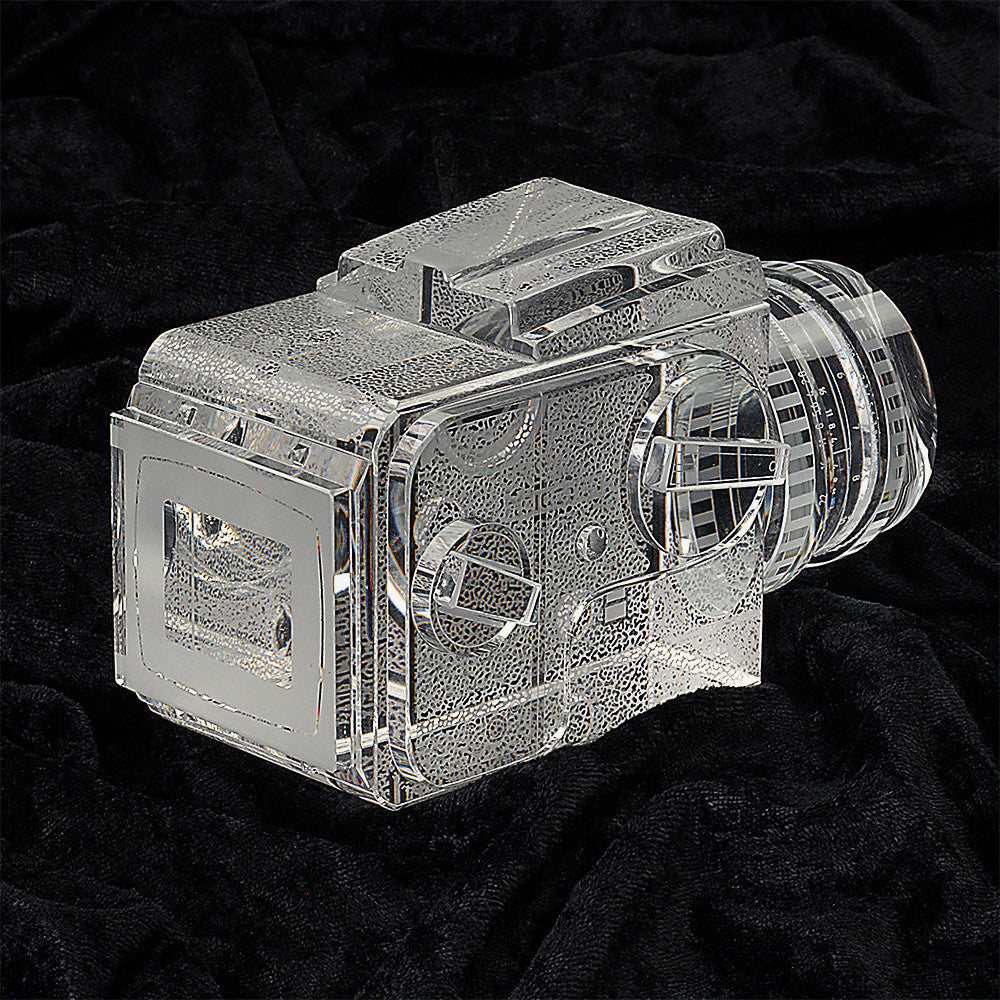 Fotodiox Crystal Camera - 2/3 Sized Replica of Hasselblad 503CM w/ 80mm f/2.8 CF Lens; Paperweight, Book Shelf, Bookends